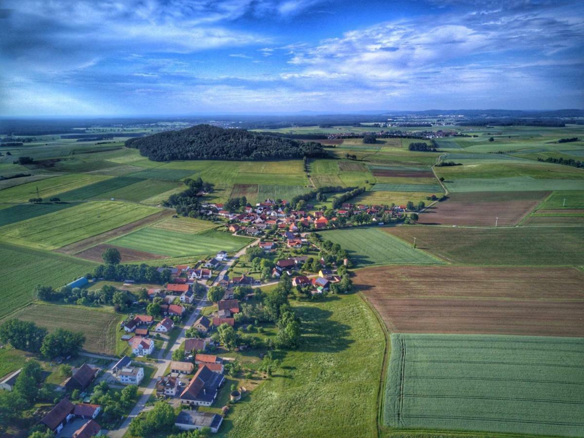 Gaestehaus Asslschwang Freystadt ภายนอก รูปภาพ