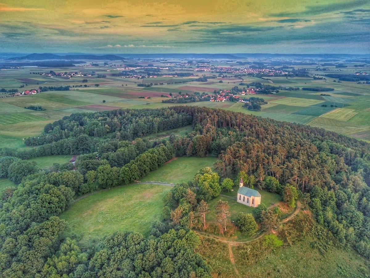 Gaestehaus Asslschwang Freystadt ภายนอก รูปภาพ